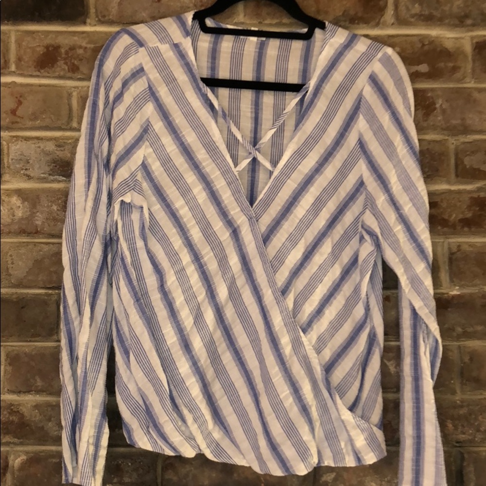 Linen surplice top
